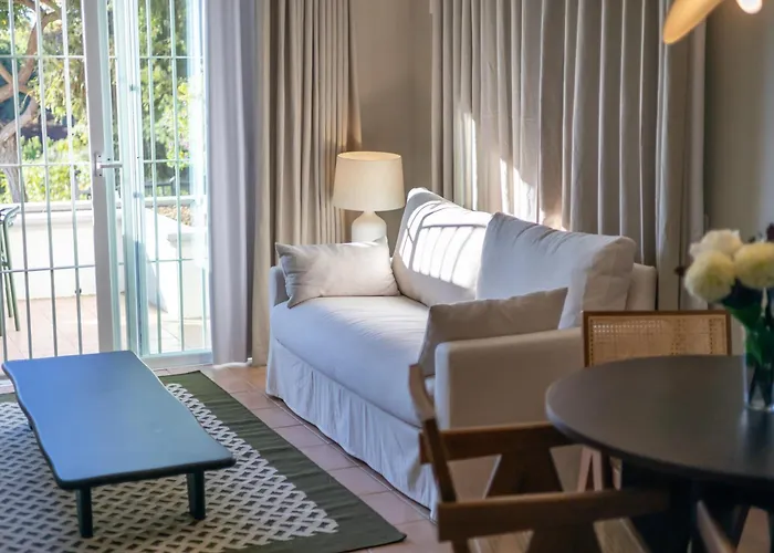 Aparthotel Elviria Hills Living Marbella
